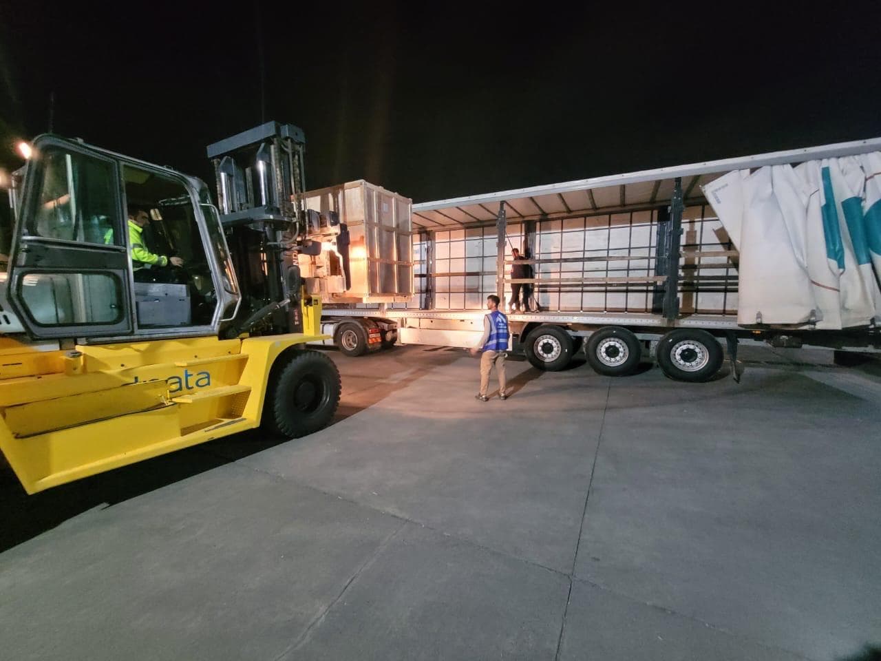 Pro Logistics - Around the Clock